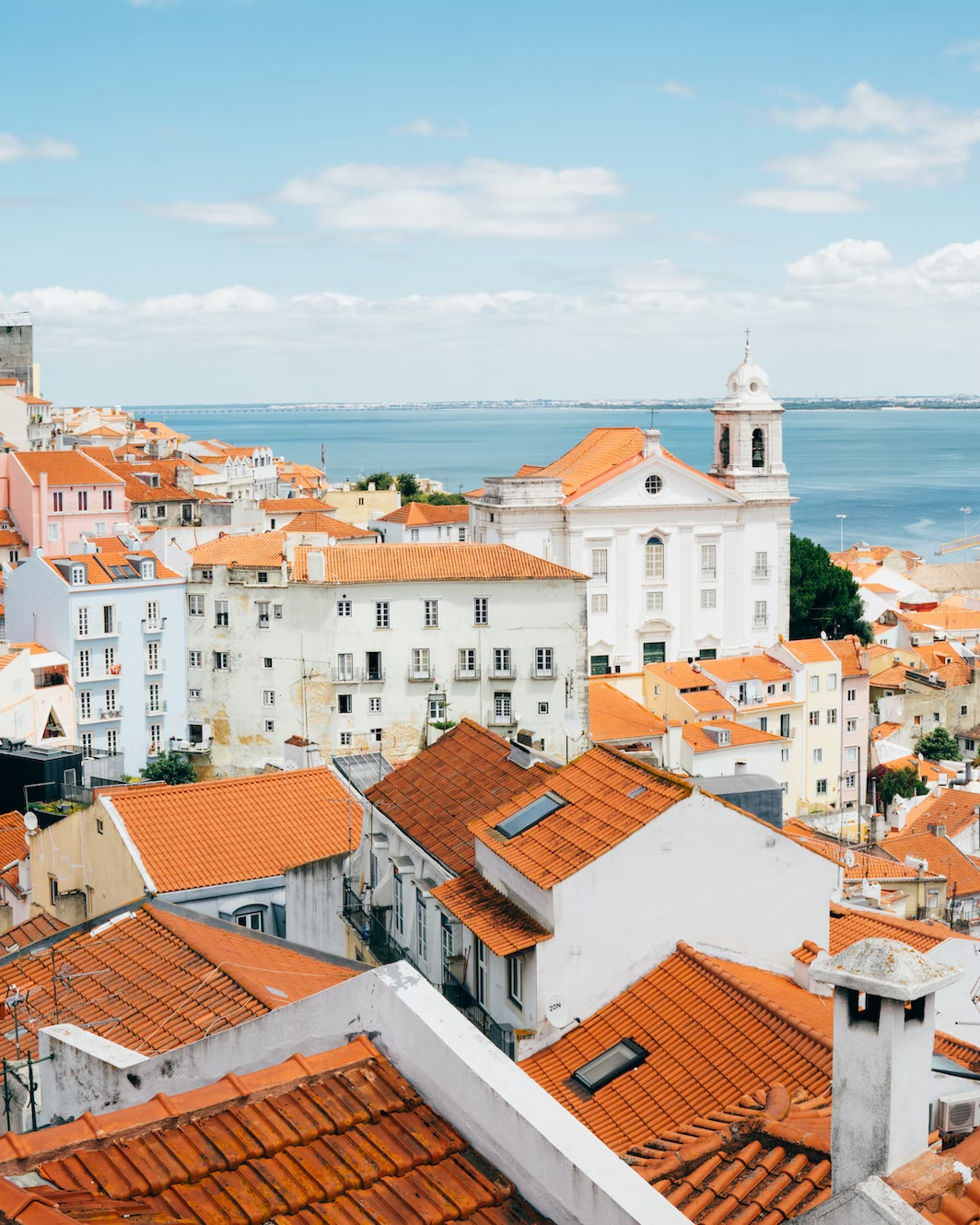 buildings in lisbon